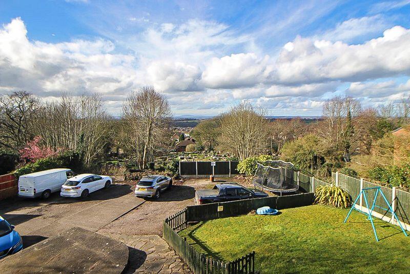 4 bed Character Property