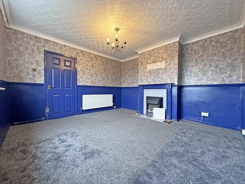 3 bed End of Terrace