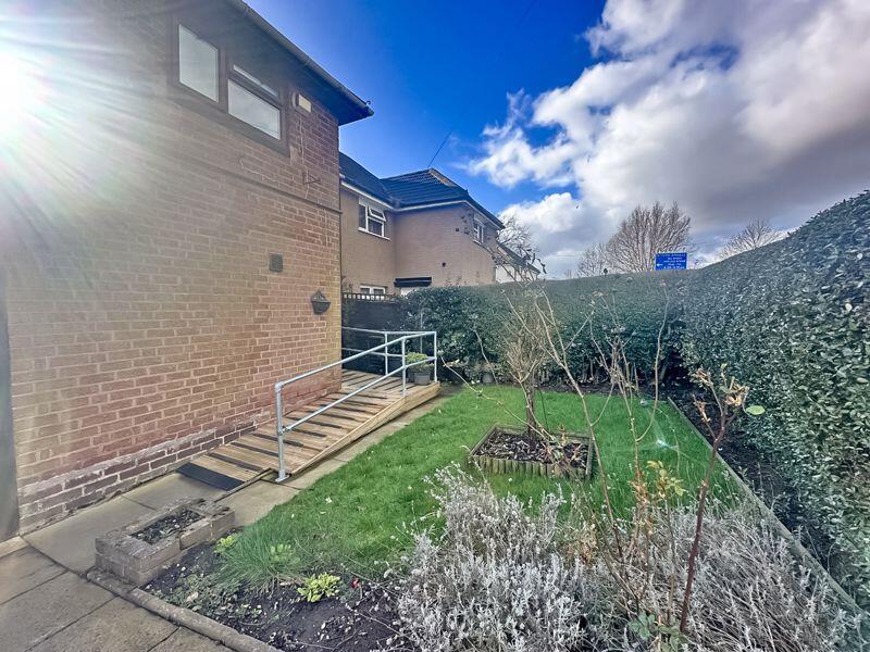 3 bed Semi-Detached