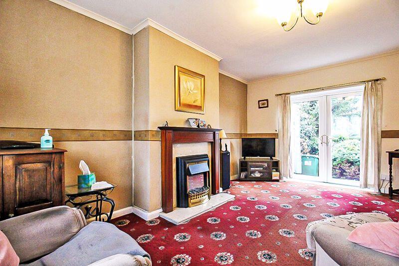 3 bed End of Terrace