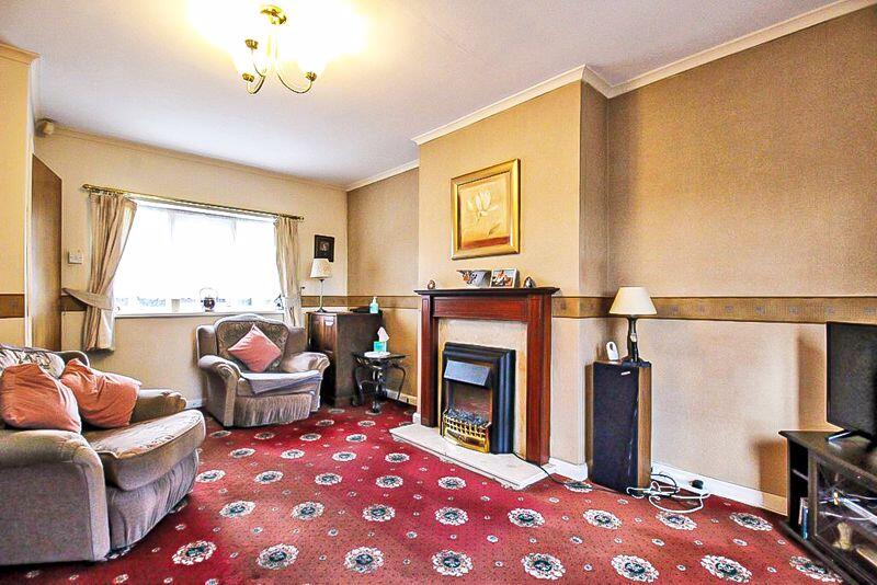 3 bed End of Terrace