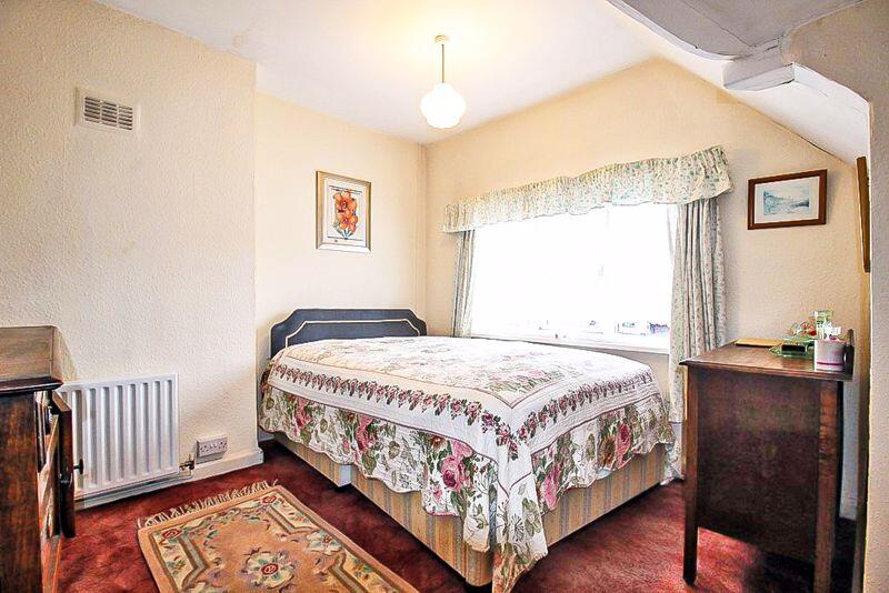 3 bed End of Terrace