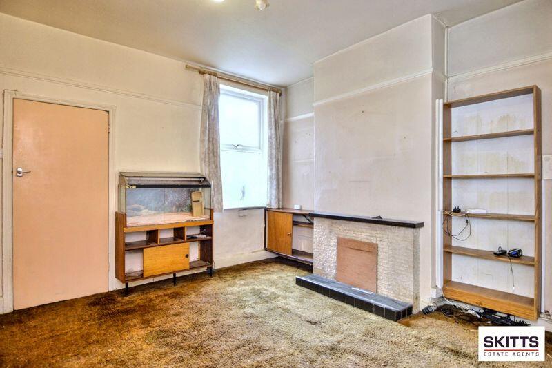 2 bed Detached