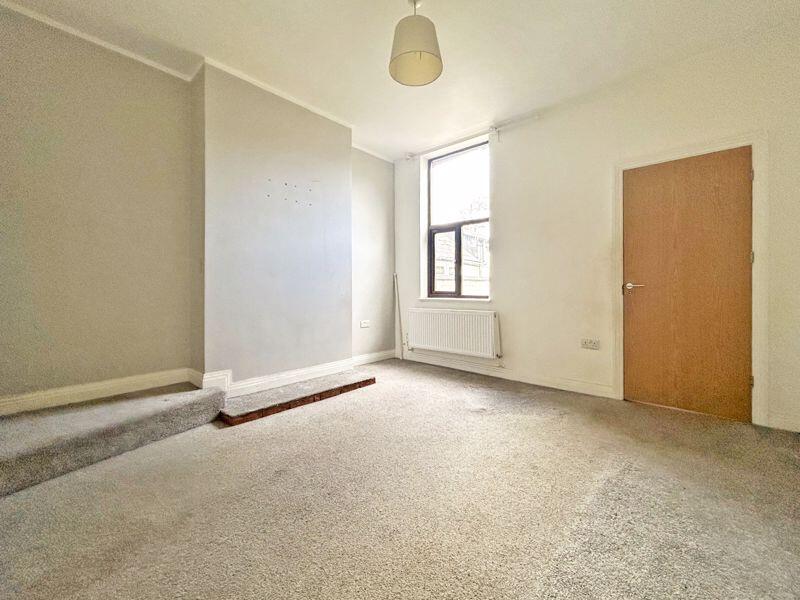 3 bed Terraced