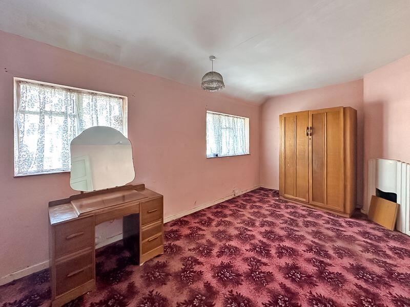 2 bed Semi-Detached