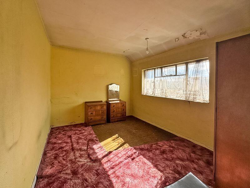 2 bed Semi-Detached