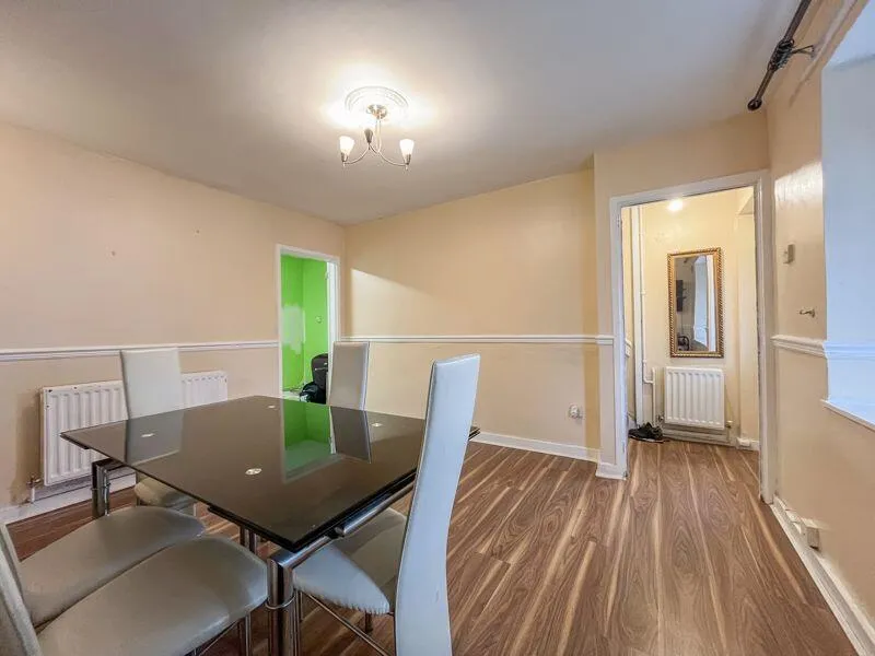 2 bed Semi-Detached