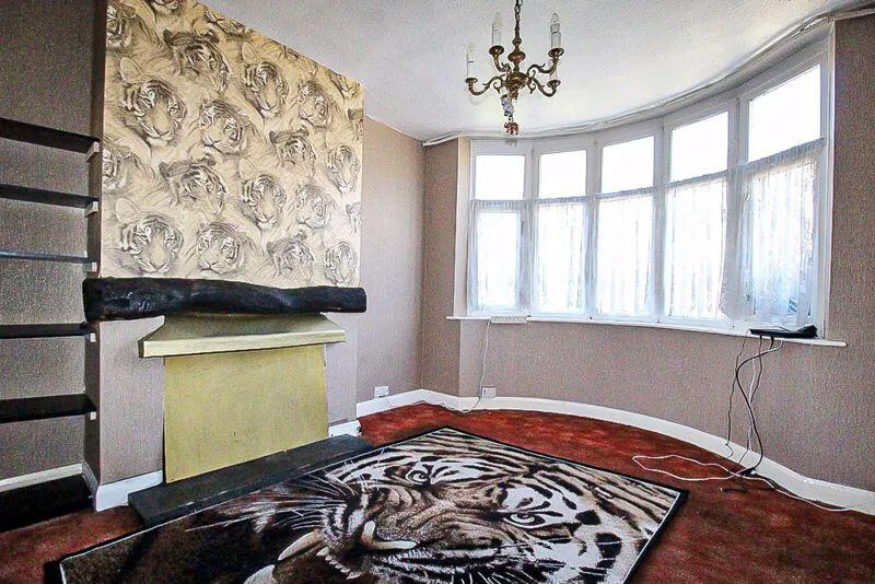 3 bed Semi-Detached