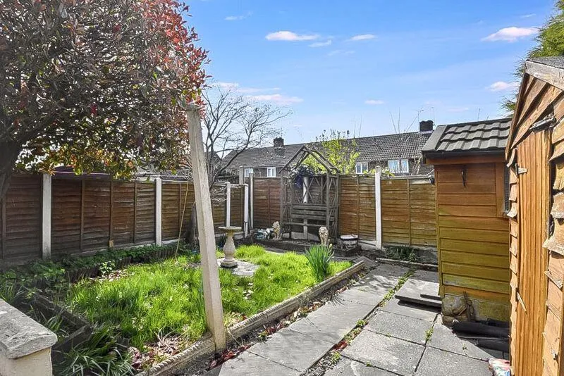 2 bed Semi-Detached