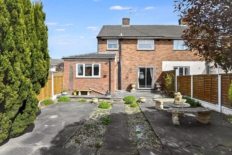2 bed Semi-Detached