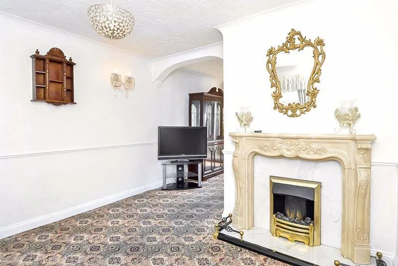 2 bed Semi-Detached