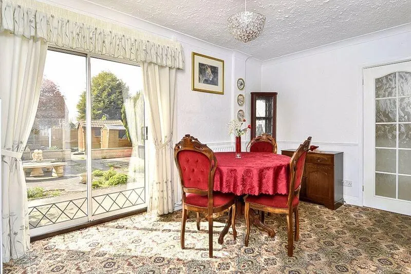 2 bed Semi-Detached