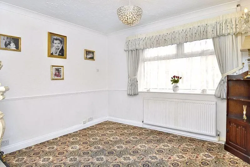2 bed Semi-Detached