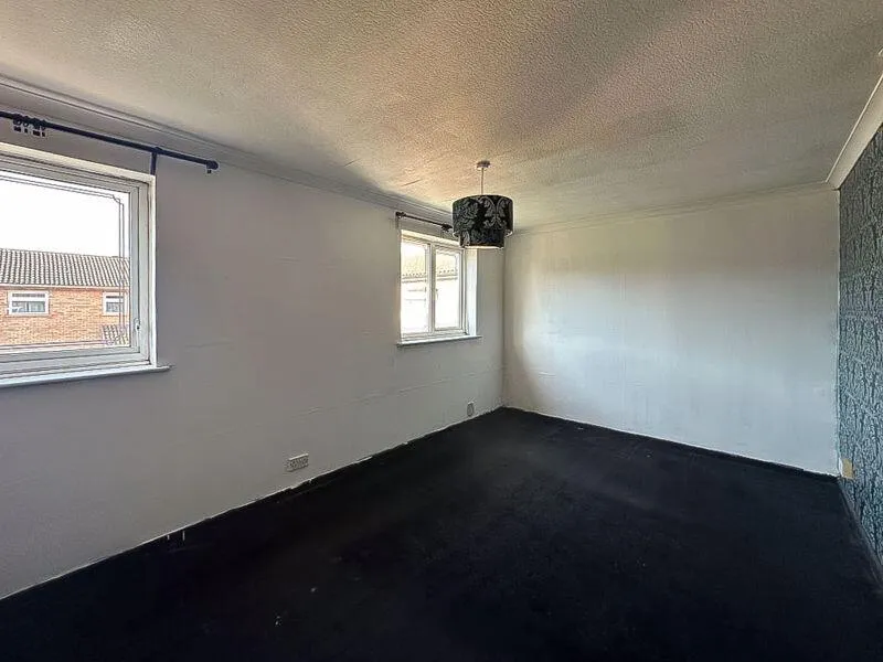 2 bed Terraced