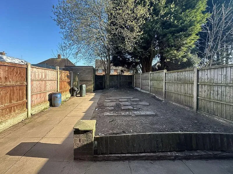2 bed Terraced