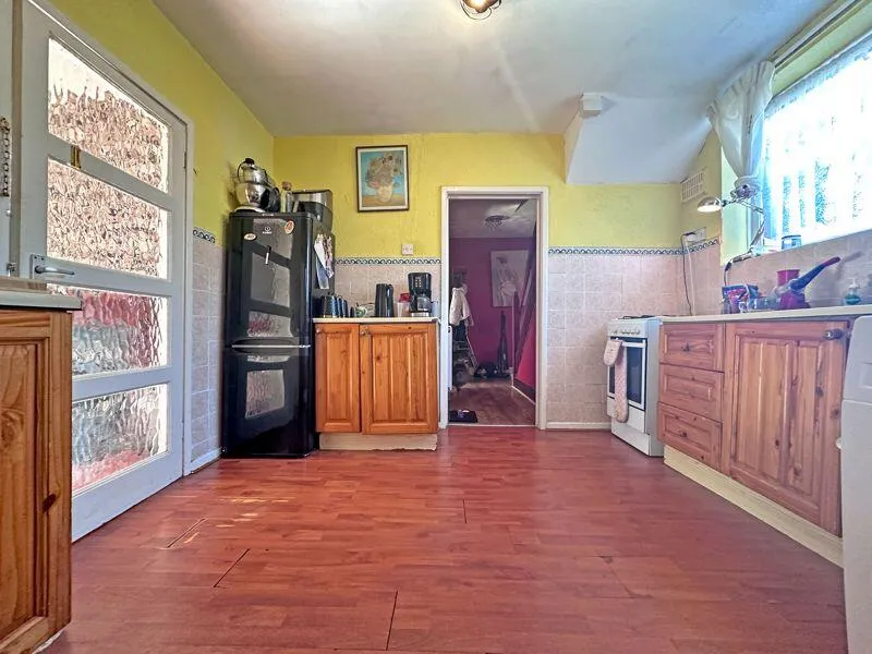 3 bed Semi-Detached