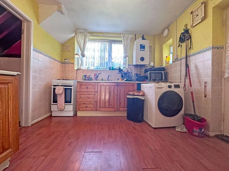 3 bed Semi-Detached