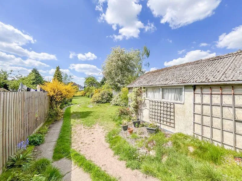 3 bed Semi-Detached