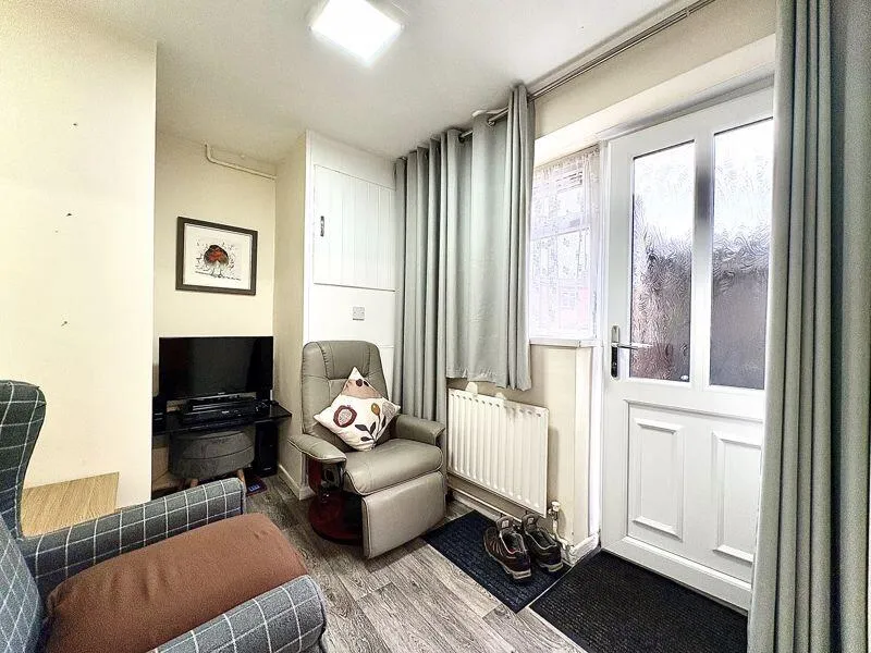 3 bed Semi-Detached