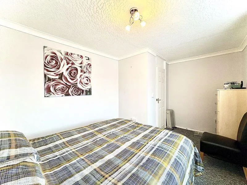 3 bed Semi-Detached