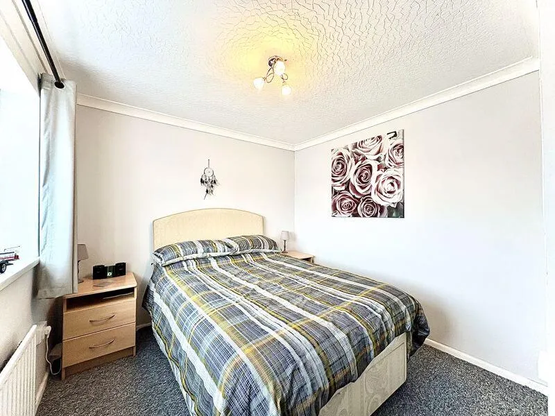 3 bed Semi-Detached