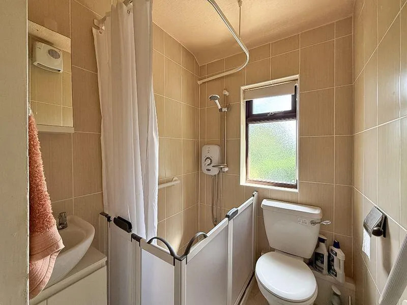 3 bed Semi-Detached