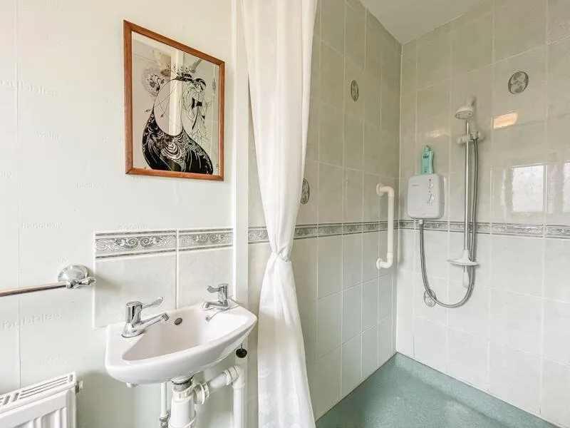 3 bed Terraced