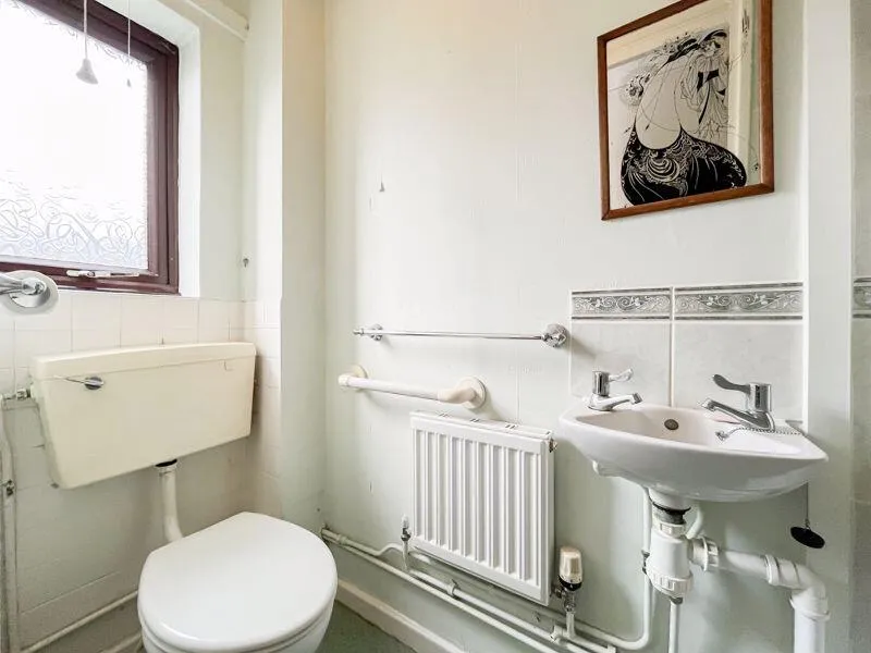 3 bed Terraced
