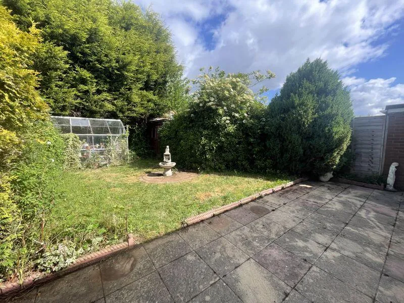 2 bed Detached Bungalow
