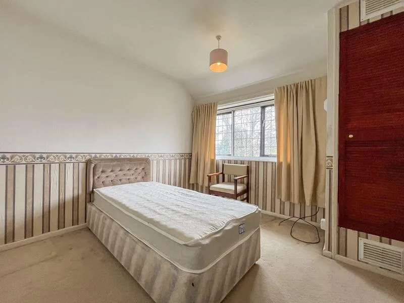 3 bed Semi-Detached