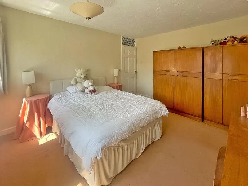 3 bed Terraced