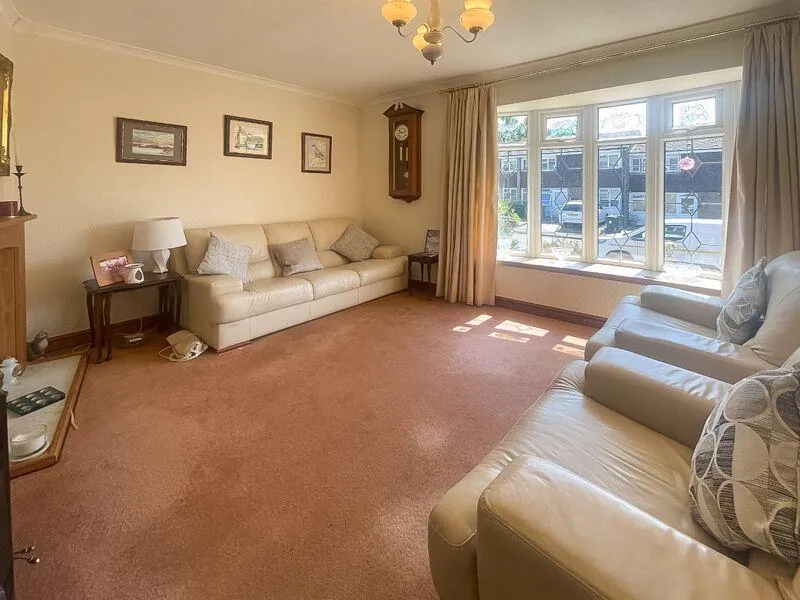 3 bed Terraced