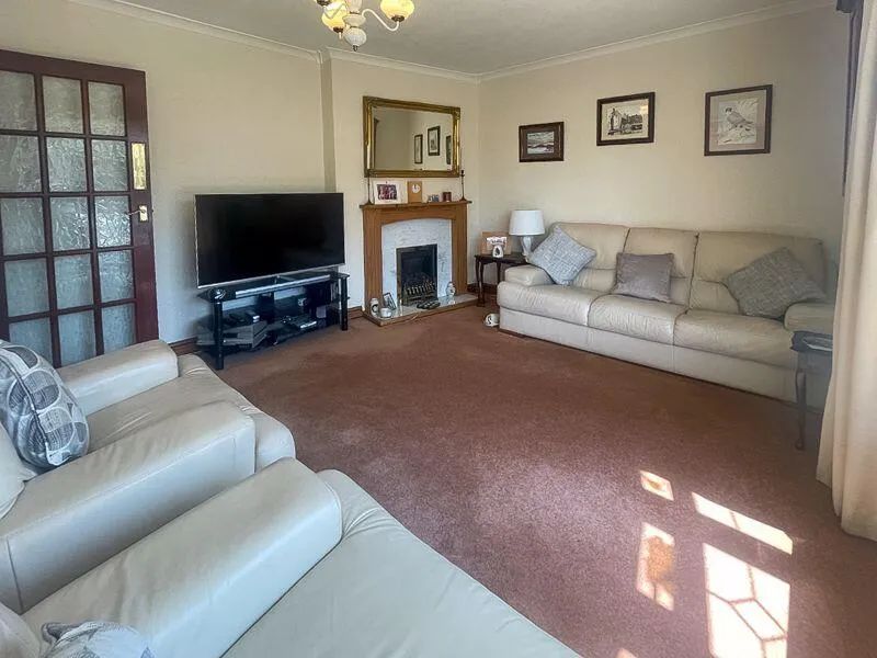 3 bed Terraced