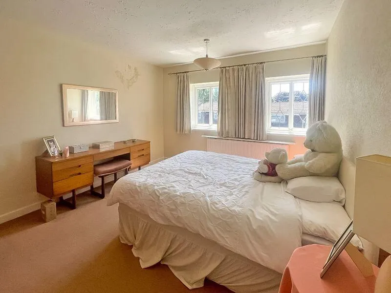 3 bed Terraced