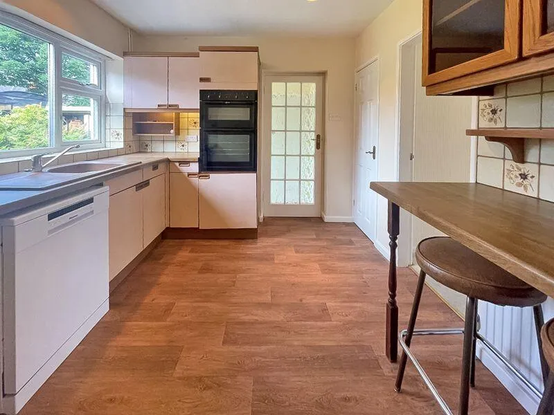 3 bed Detached