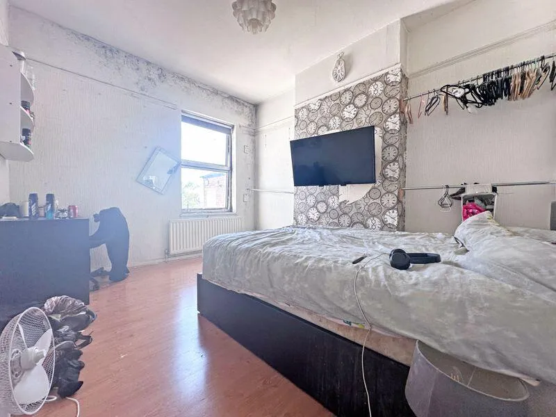 3 bed Semi-Detached