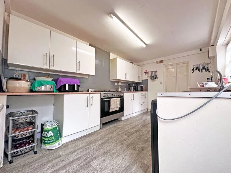 3 bed Semi-Detached