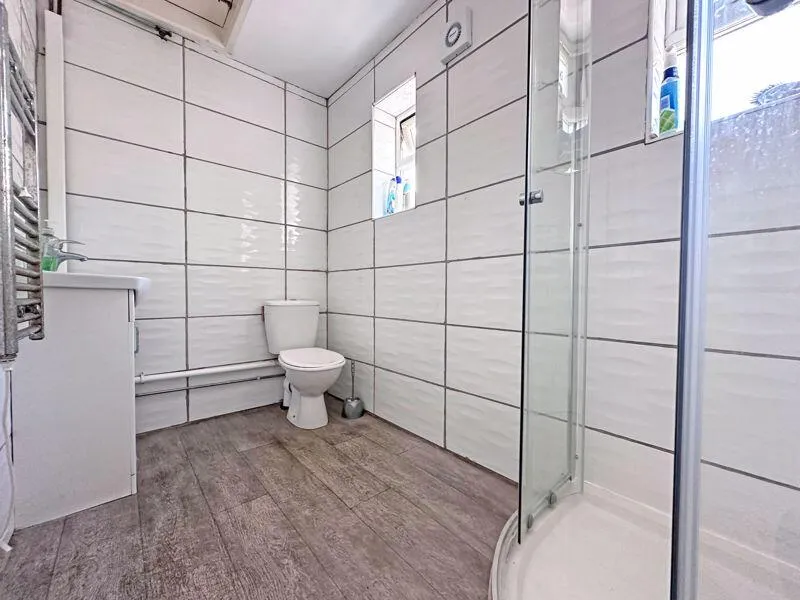 3 bed Semi-Detached
