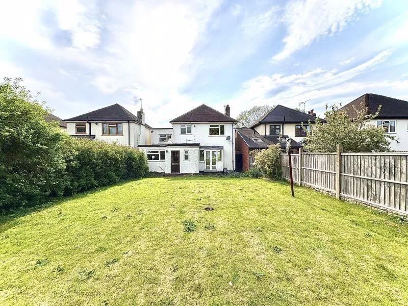 4 bed Detached