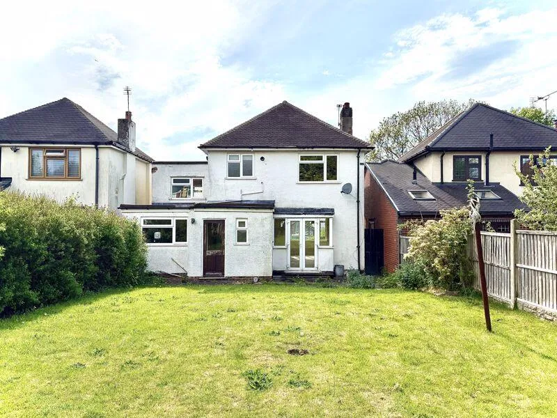 4 bed Detached