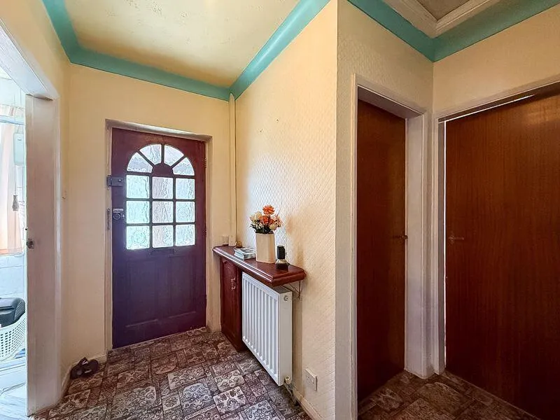 3 bed Semi-Detached Bungalow