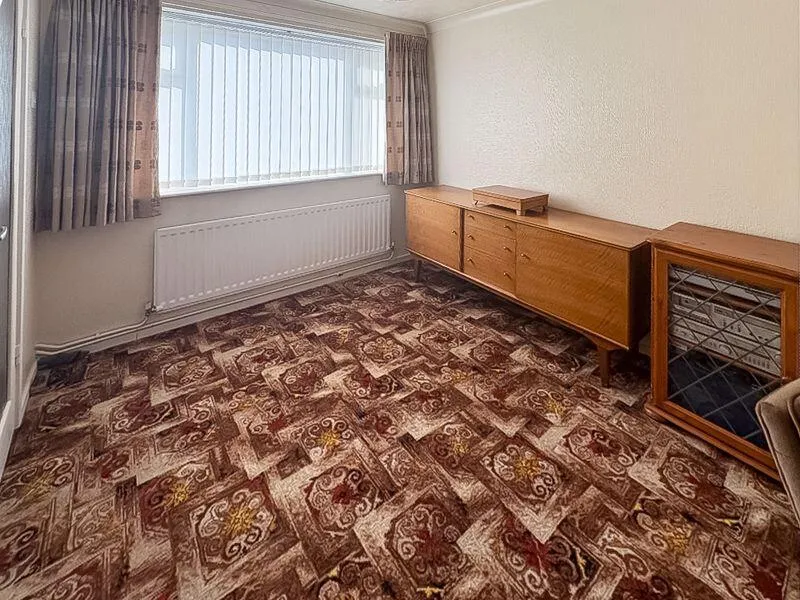 3 bed Semi-Detached