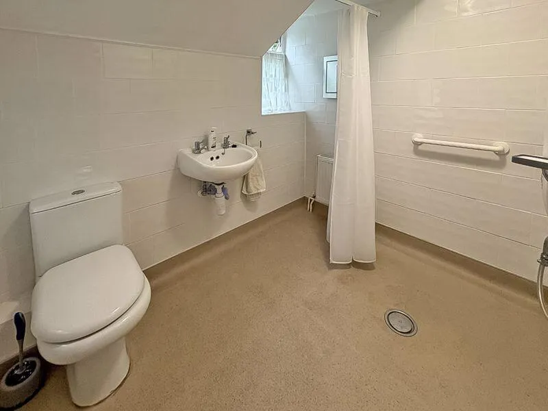 3 bed Terraced