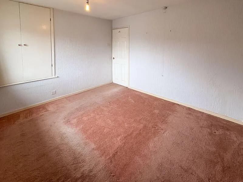 3 bed Terraced