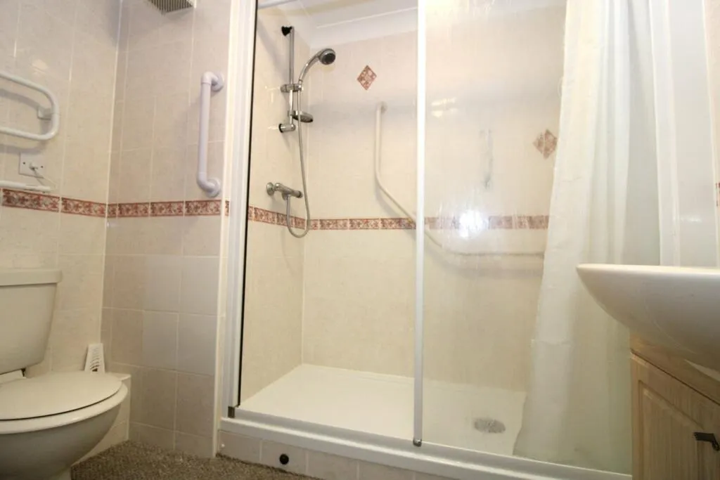 3 bed Detached Bungalow