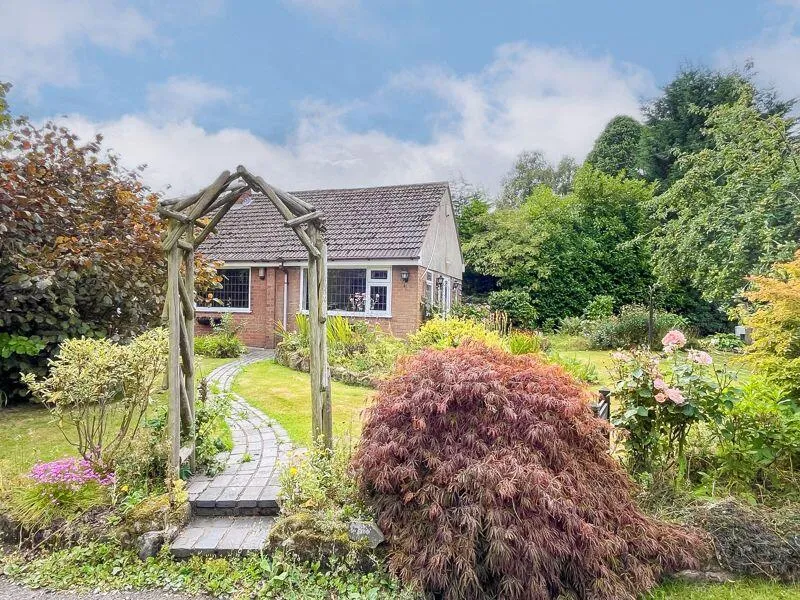 3 bed Detached Bungalow