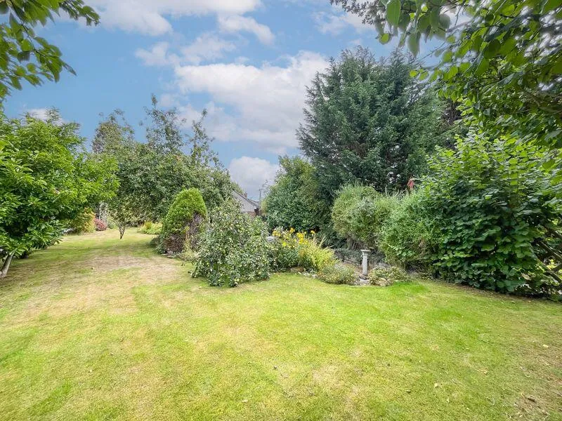3 bed Detached Bungalow