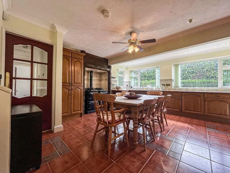 3 bed Detached Bungalow
