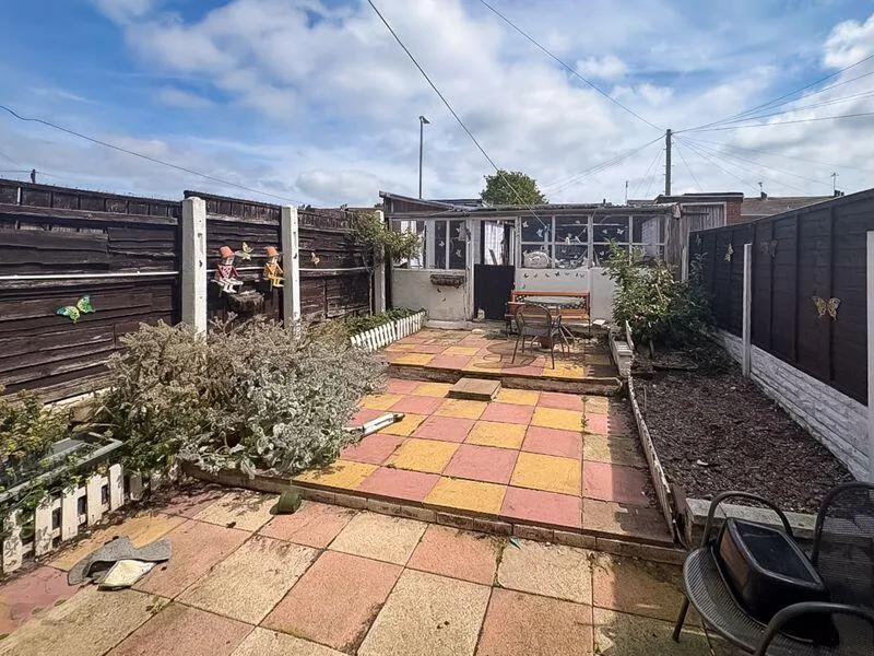 3 bed Terraced