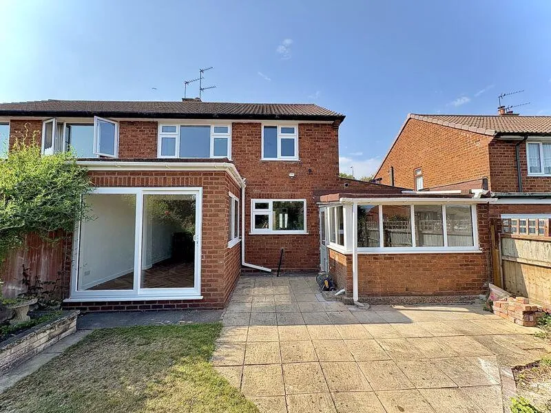 3 bed Semi-Detached